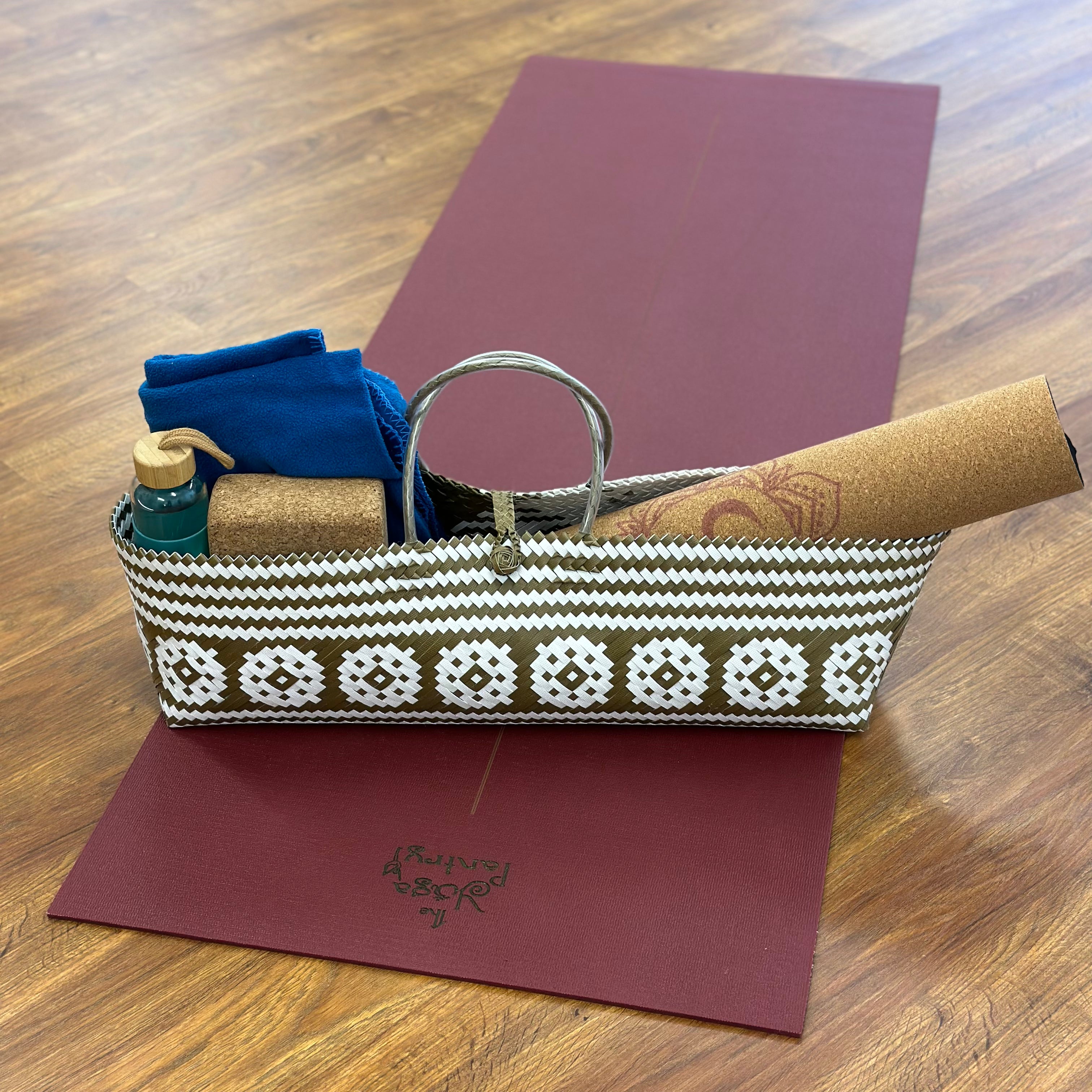 White and Olive Yoga bag