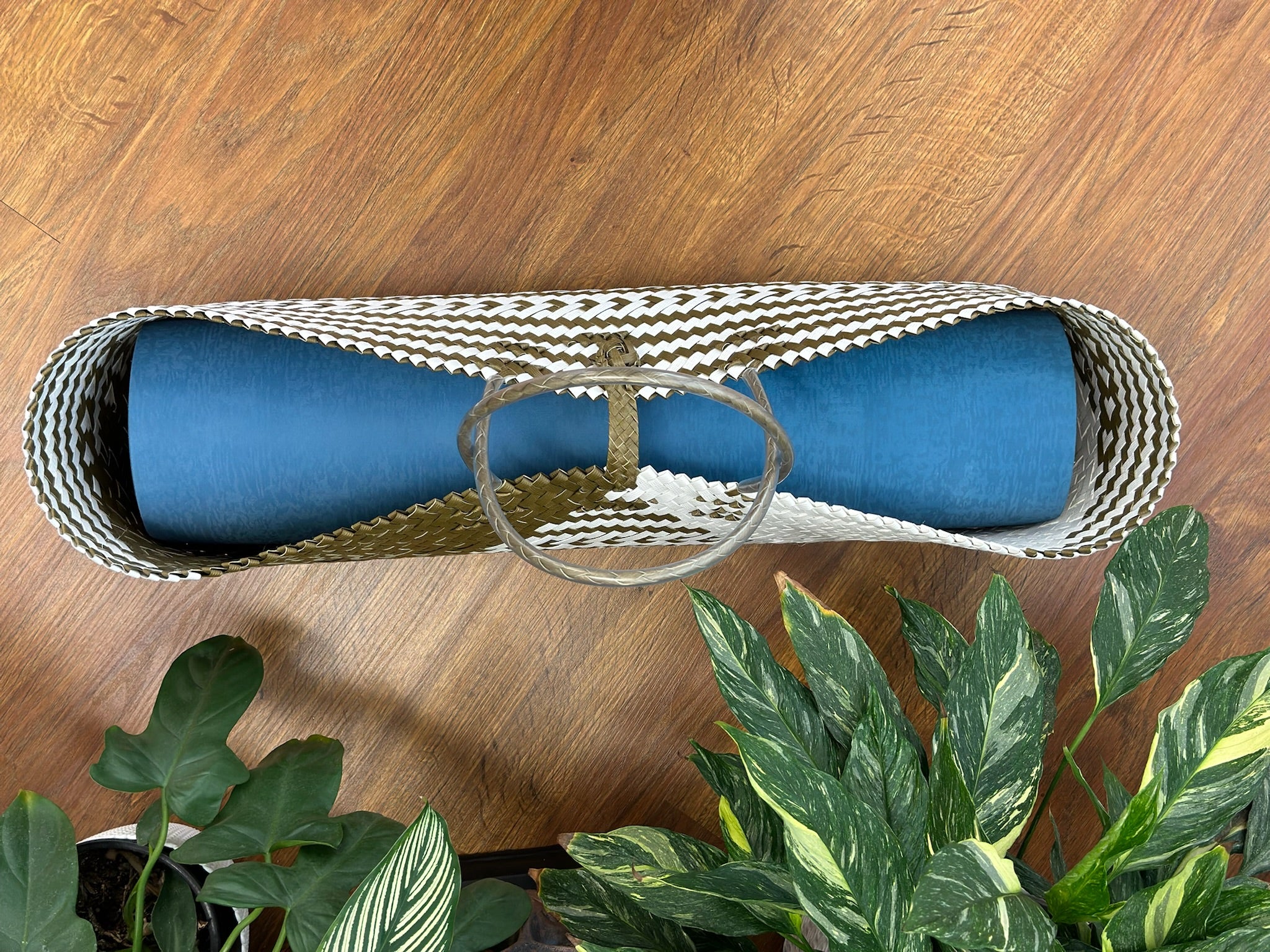 White and Olive Yoga bag